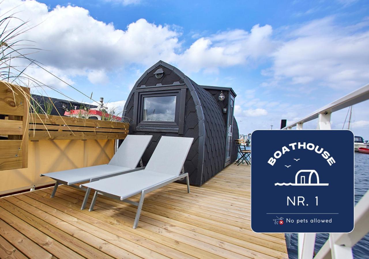 Botel Boathouses - Overnat Pa Vandet Ved Limfjorden *
